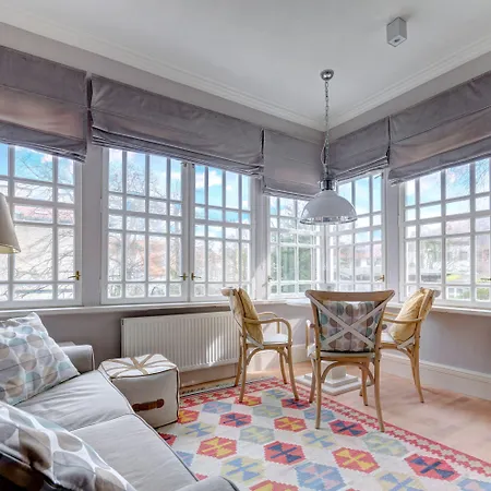 Dom & House - Mokwy Unique סופוט